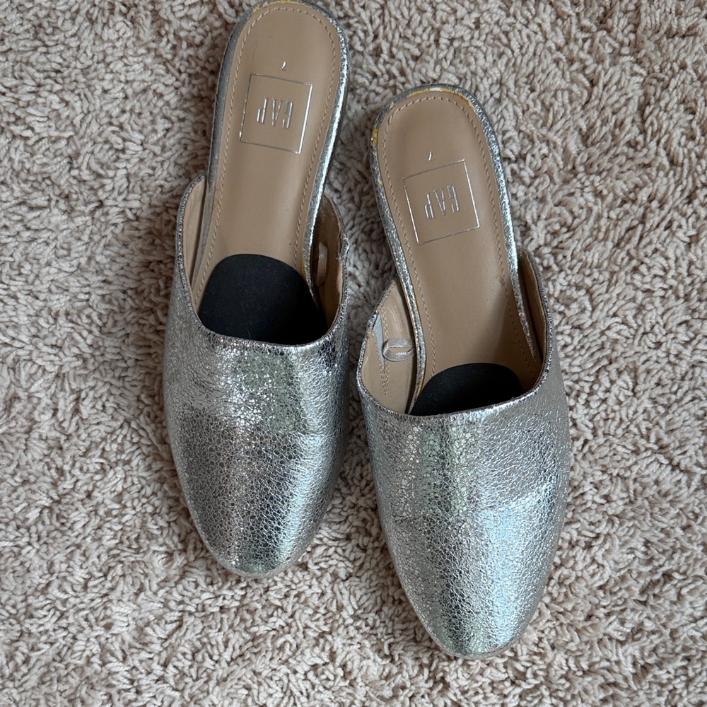 GAP Metallic Silver Women's Mules